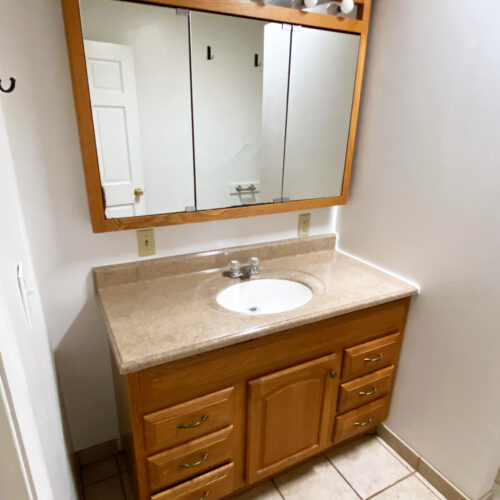 72.5_North_Court_St_Photo_10_Bathroom_to_Hallway_Athens_Ohio_45701