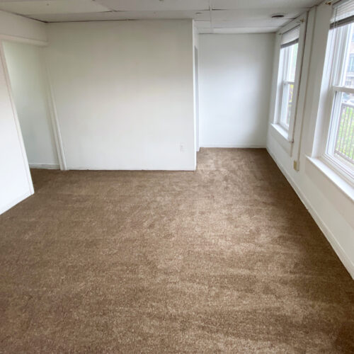 72.5_North_Court_St_Photo_6_Living_Room_Athens_Ohio_45701