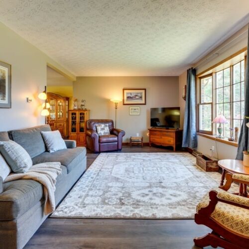 Living Room_6655 Brown Rd-Athens-Ohio-45701