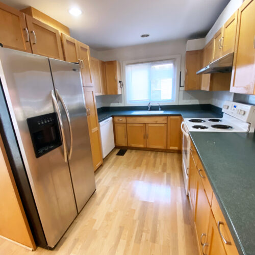 127-Franklin_4_Kitchen1_Athens_Ohio_45701