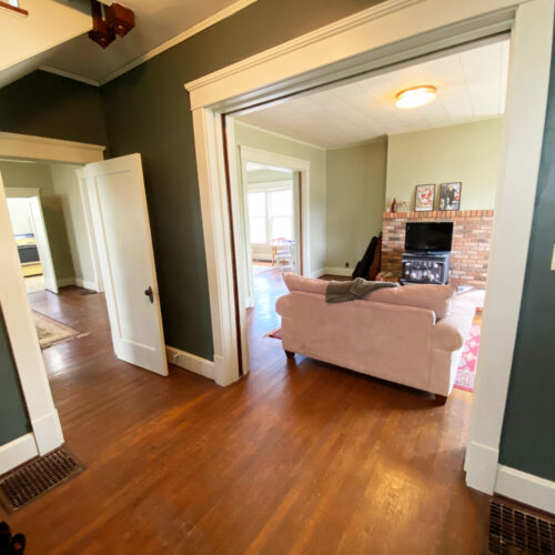 102-N-Lancaster_19_Foyer2_Athens_Ohio_45701