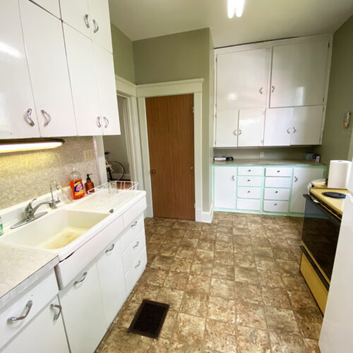 102-N-Lancaster_22_Kitchen3_Athens_Ohio_45701
