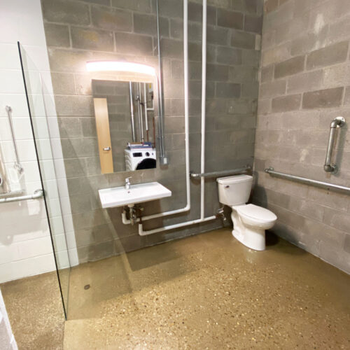 280-E-State-102_photo-11-bathroom_Athens_Ohio_45701