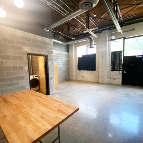280-E-State-103_photo-05-Interior-Open-Space1_Athens_Ohio_45701