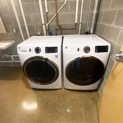 280-E-State-103_photo-09-in-unit-laundry_Athens_Ohio_45701
