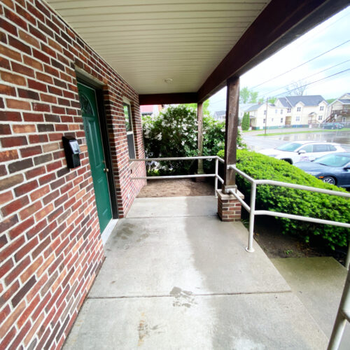 35-Hocking-101_photo-11-Exterior-Front-porch_Athens_Ohio_45701