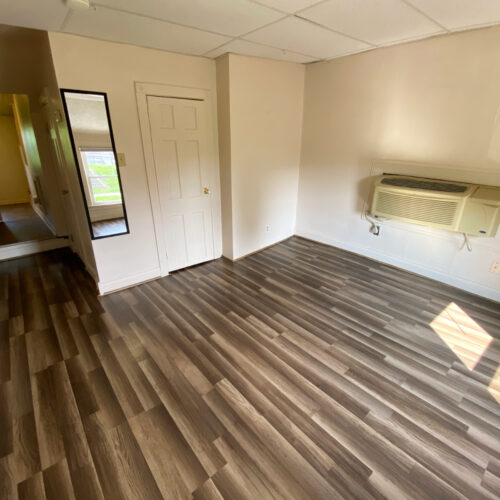71 W Washington_Athens_Ohio 45701 - Apt-3