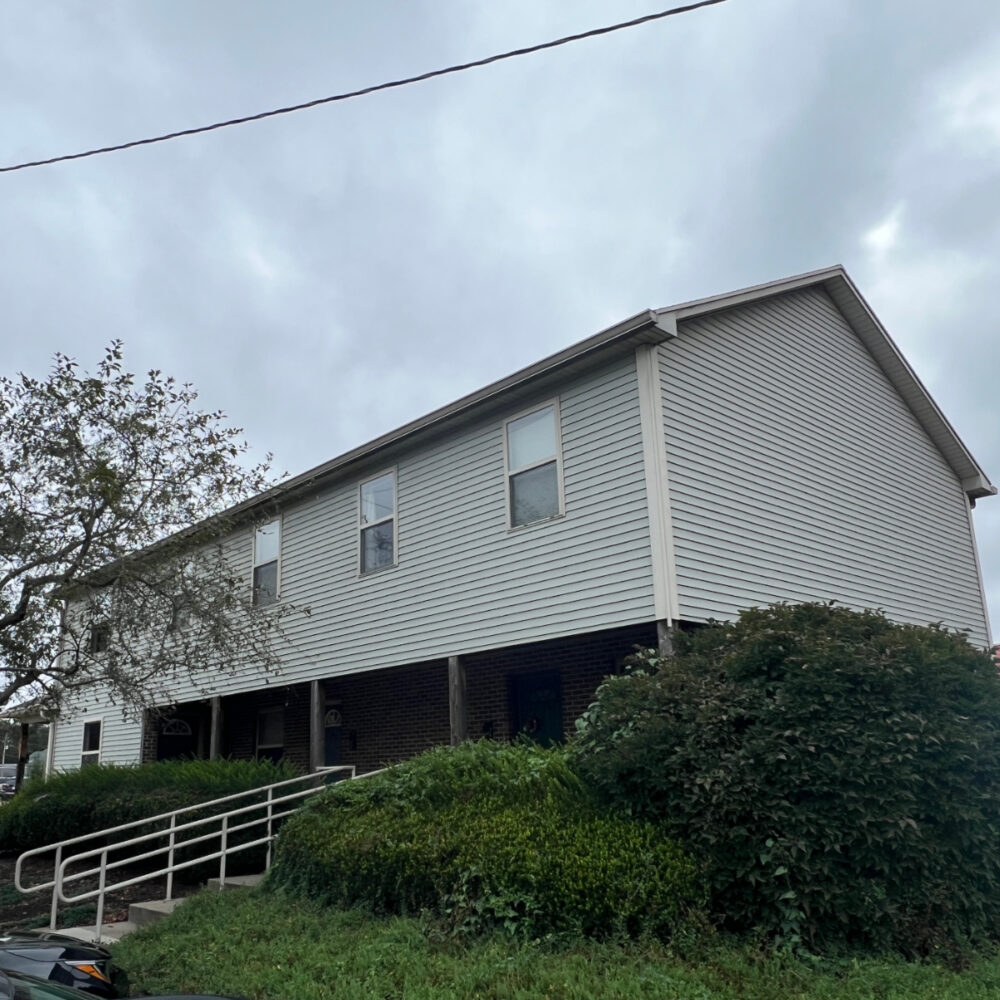 35 Hocking Street – Apt 101 – Athens, Ohio