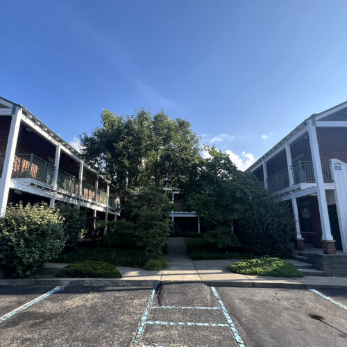 39 Elliott Street – Three Bedroom Apt – Athens, Ohio