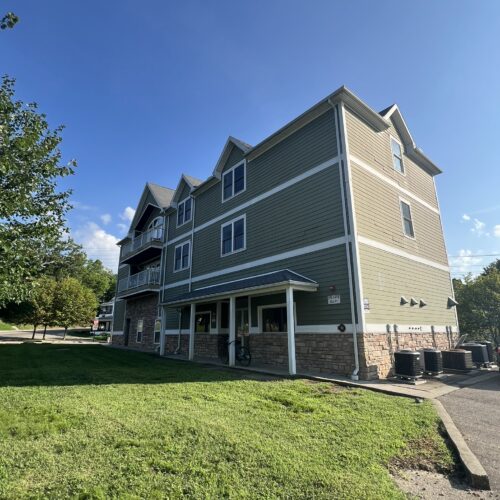 46 N Lancaster Street – Apt A – Athens, Ohio