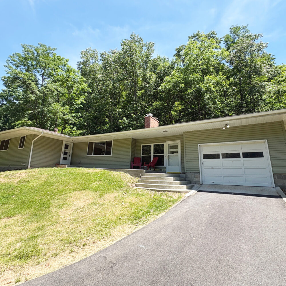 7 Cable Ln