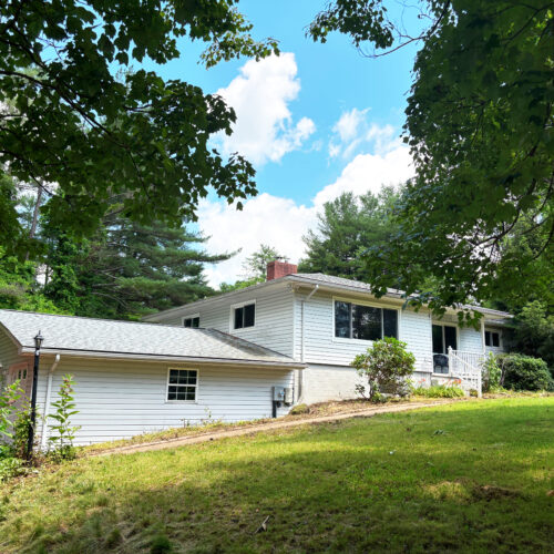 6086 Radford Rd